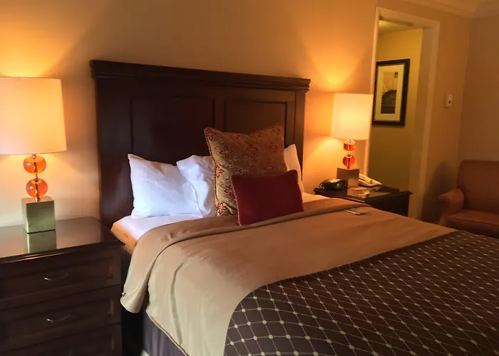 Hotel Omni William Penn 4*