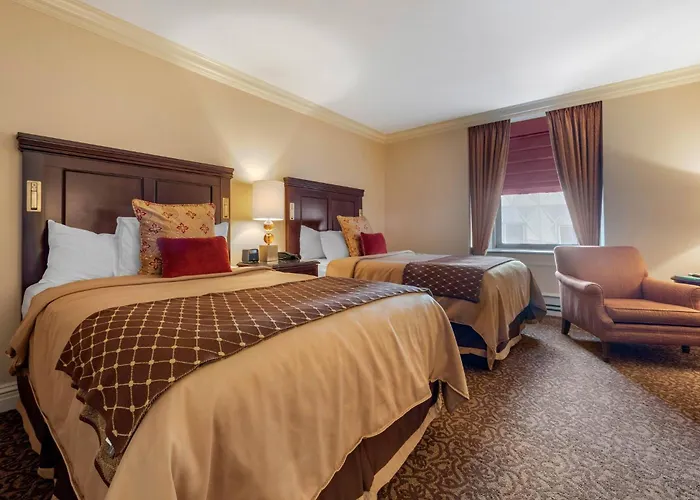 Hotel Omni William Penn 4*