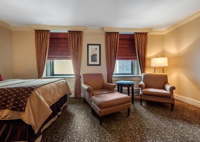 Omni William Penn 4*