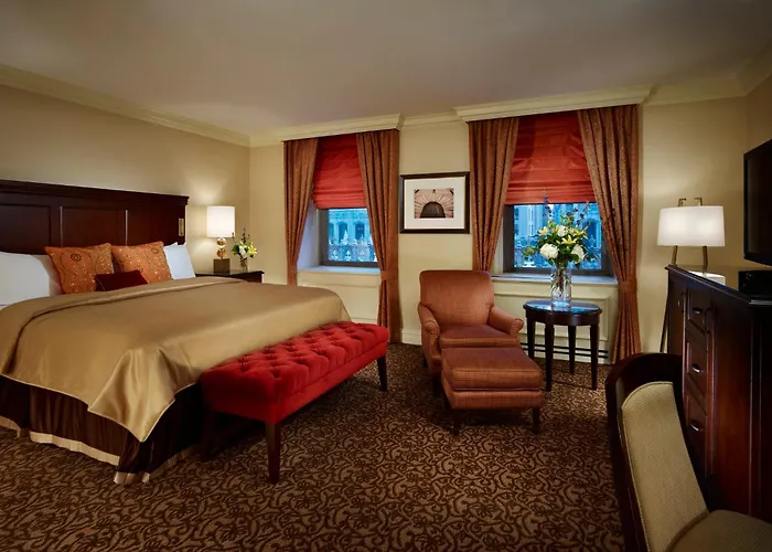 Omni William Penn Hotel 4*